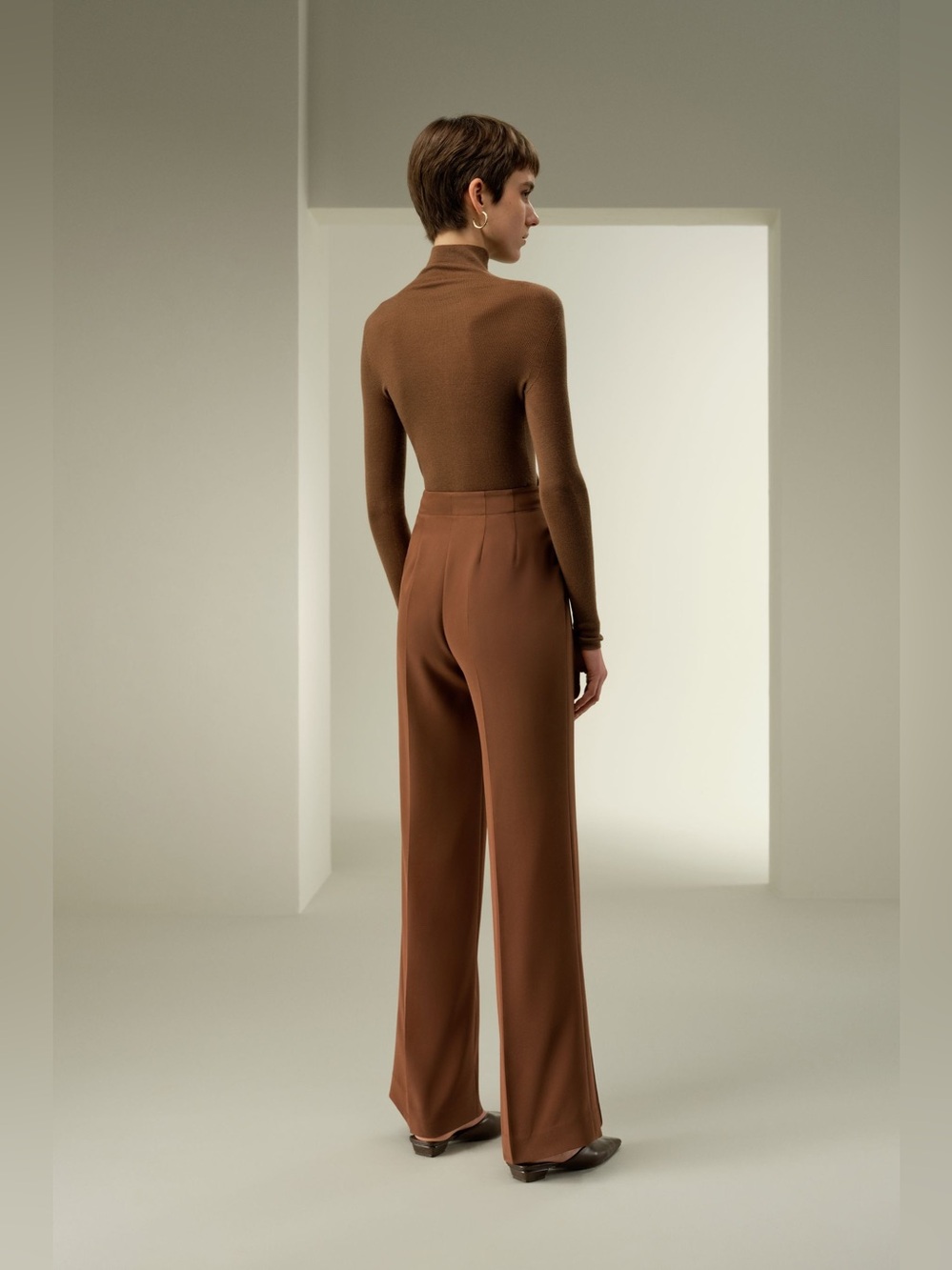 NWT Lilysilk Minimalist Silk Crêpe Pant Espresso - Picture 2 of 12